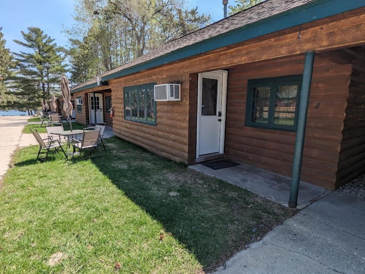 Riverside Point Resort Motel Park Rapids Exterior photo