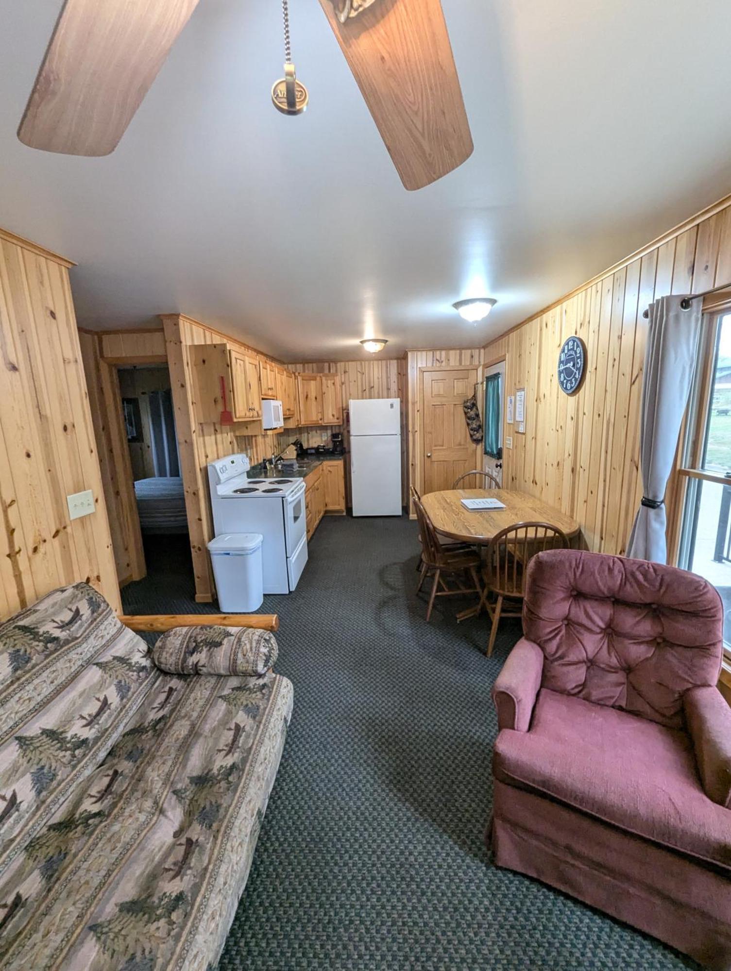 Riverside Point Resort Motel Park Rapids Exterior photo